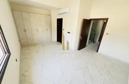 فيلا - 5 غرف نوم - 5 حمامات للايجار في فلل الجميرا 1 - جميرا 1 - الجميرا - دبي