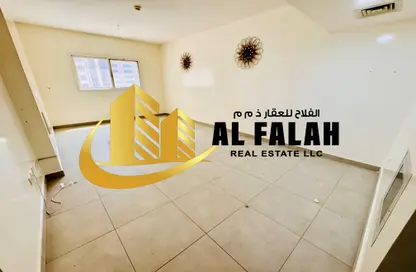 Apartment - 2 Bedrooms - 3 Bathrooms for rent in New Al Taawun Road - Al Taawun - Sharjah