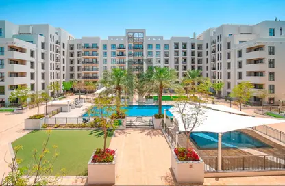 Apartment - 2 Bedrooms - 2 Bathrooms for sale in Zahra Apartments 1B - Zahra Apartments - Town Square - Dubai