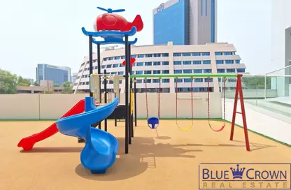 Apartment - Studio - 1 Bathroom for rent in Dubai Healthcare City - Bur Dubai - Dubai