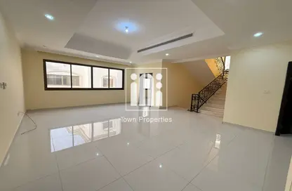 Villa - 7+ Bedrooms - 7+ Bathrooms for rent in Shakhbout City - Abu Dhabi