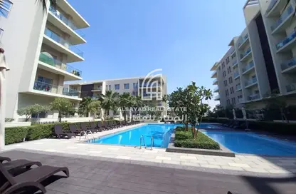 شقة - غرفة نوم - 2 حمامات للايجار في شقق حديقة الزاهية - الزاهية - تجارية مويلح - الشارقة شقة - غرفة نوم - 2 حمامات للايجار في شقق حديقة الزاهية - الزاهية - تجارية مويلح - الشارقة