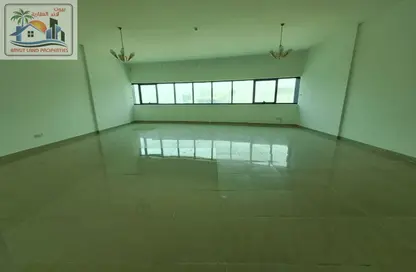 Apartment - 3 Bedrooms - 4 Bathrooms for rent in Al Mamzar - Al Mamzar - Sharjah - Sharjah