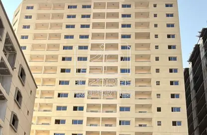 شقة - غرفة نوم - 2 حمامات للبيع في برج العامرة - العامرة - عجمان