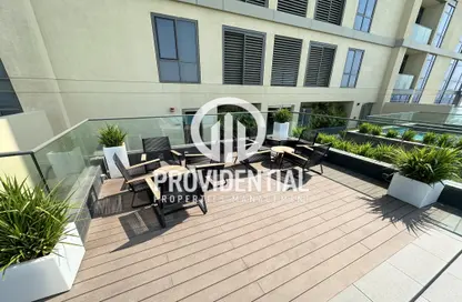 Apartment - 1 Bedroom - 2 Bathrooms for sale in Canal Residence - Al Reem Island - Abu Dhabi