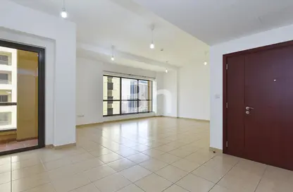 Apartment - 3 Bedrooms - 4 Bathrooms for sale in Rimal 1 - Rimal - Jumeirah Beach Residence - Dubai