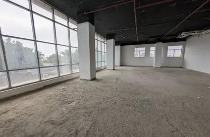 Show Room - Studio - 3 Bathrooms for rent in Al Mraijeb - Al Jimi - Al Ain