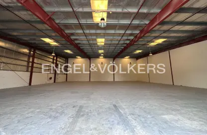 Warehouse - Studio - 1 Bathroom for rent in Al Qusais Industrial Area 1 - Al Qusais Industrial Area - Al Qusais - Dubai