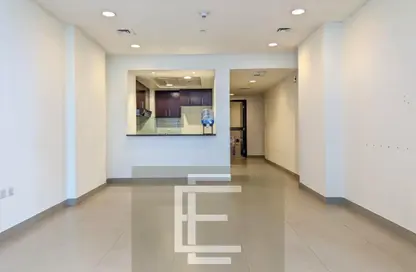 Apartment - 2 Bedrooms - 3 Bathrooms for rent in Dubai Wharf Tower 3 - Dubai Wharf - Al Jaddaf - Dubai