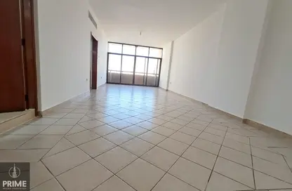 Apartment - 2 Bedrooms - 2 Bathrooms for rent in Hamdan Street - Abu Dhabi