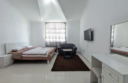 Apartment - Studio - 1 Bathroom for rent in Khalifa City A Villas - Khalifa City A - Khalifa City - Abu Dhabi