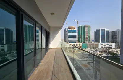 Apartment - 1 Bedroom - 2 Bathrooms for rent in SOL Bay - Business Bay - Dubai