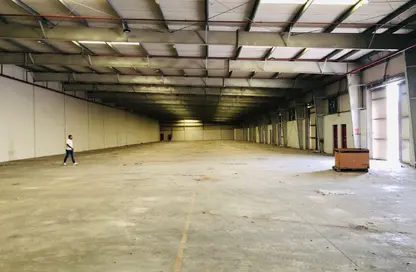 Warehouse - Studio - 1 Bathroom for rent in Al Sajaa Industrial - Al Sajaa - Sharjah