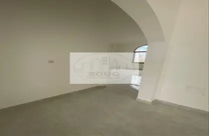 Empty Room image for: Villa - 6 Bedrooms - 7 Bathrooms for rent in Al Riffa - Ras Al Khaimah, Image 1