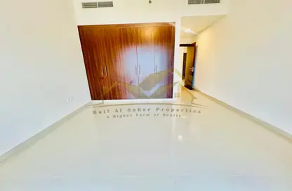 Apartment - 1 Bedroom - 2 Bathrooms for rent in Jumeirah Garden City - Al Satwa - Dubai
