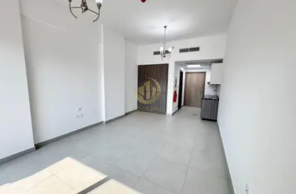 Apartment - Studio - 1 Bathroom for rent in KHK 21 - Al Warsan 4 - Al Warsan - Dubai Apartment - Studio - 1 Bathroom for rent in KHK 21 - Al Warsan 4 - Al Warsan - Dubai