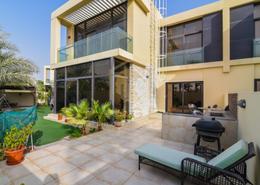 Outdoor House image for: Villa - 5 bedrooms - 6 bathrooms for sale in Brookfield 2 - Brookfield - DAMAC Hills - Dubai, Image 1