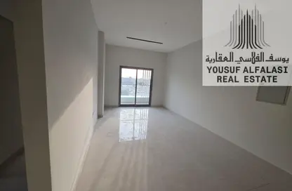 شقة - 3 غرف نوم - 3 حمامات للايجار في برج النعيمية 1 - أبراج النعيمية - النعيمية - عجمان