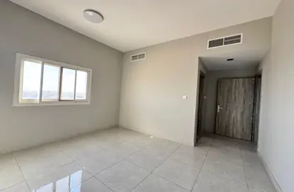 Apartment - 2 Bedrooms - 3 Bathrooms for rent in Al Jurf 3 - Al Jurf - Ajman Downtown - Ajman
