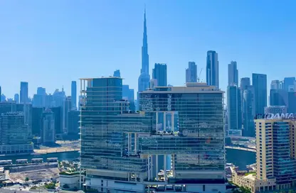 شقة - غرفة نوم - 2 حمامات للايجار في تاور B - داماك تاورز من باراماونت - الخليج التجاري - دبي