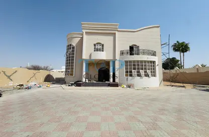 فيلا - 6 غرف نوم - 8 حمامات للايجار في المنايزله - فلج هزاع - العين