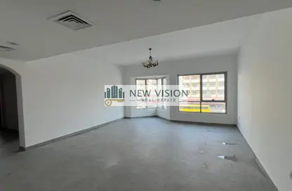 Apartment - 2 Bedrooms - 2 Bathrooms for rent in Al Majaz 2 - Al Majaz - Sharjah