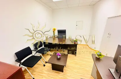 Office Space - Studio - 1 Bathroom for rent in Al Fajer Complex (Bena Complex) - Oud Metha - Bur Dubai - Dubai