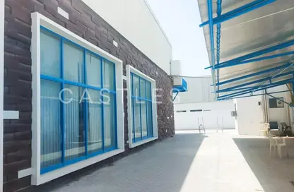 Warehouse - Studio - 4 Bathrooms for rent in Jebel Ali Industrial 1 - Jebel Ali Industrial - Jebel Ali - Dubai