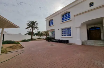 Villa - 4 Bedrooms - 5 Bathrooms for rent in Jafeer Obaid - Al Towayya - Al Ain