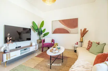 Living Room image for: Apartment - 2 Bedrooms - 2 Bathrooms for rent in Sobha Hartland - Mohammed Bin Rashid City - Dubai, Image 1