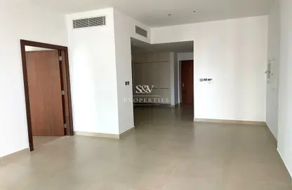 Empty Room image for: Apartment - 1 Bedroom - 2 Bathrooms for rent in The Residences - Marina Gate - Dubai Marina - Dubai, Image 1