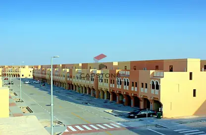 Villa - 3 Bedrooms - 3 Bathrooms for rent in Zone 8 - Hydra Village - Abu Dhabi