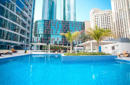 صورة لـ حوض سباحة شقة - 3 غرف نوم - 3 حمامات للايجار في باي سنترال - دبي مارينا - دبي ، صورة رقم 1