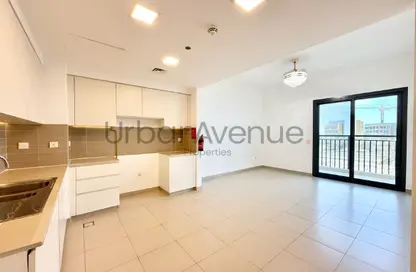 Apartment - 2 Bedrooms - 2 Bathrooms for rent in Hayat Boulevard-2A - Hayat Boulevard - Town Square - Dubai