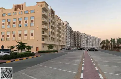 Apartment - 1 Bedroom - 2 Bathrooms for sale in Al Ameera Village - Ajman