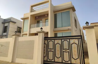 Villa - 5 Bedrooms for sale in Jasmine Towers - Garden City - Ajman
