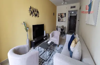 Apartment - 1 Bedroom - 1 Bathroom for rent in Icon Tower 2 - JLT Cluster L - Jumeirah Lake Towers - Dubai