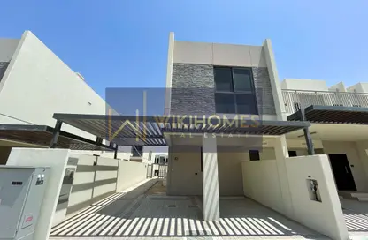 Townhouse - 3 Bedrooms - 5 Bathrooms for rent in Zinnia - The Roots DAMAC Hills 2 - Damac Hills 2 - Dubai