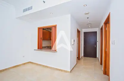 شقة - غرفة نوم - 2 حمامات للايجار في برج ماج 218 - دبي مارينا - دبي