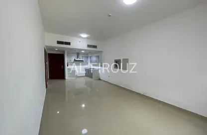 شقة - غرفة نوم - 2 حمامات للايجار في مسكن الامير - منطقة 11 - قرية الجميرا سركل - دبي