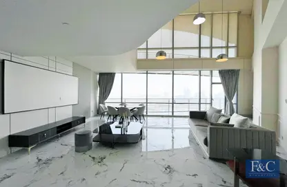 Apartment - 3 Bedrooms - 5 Bathrooms for sale in Sky Gardens - DIFC - Dubai