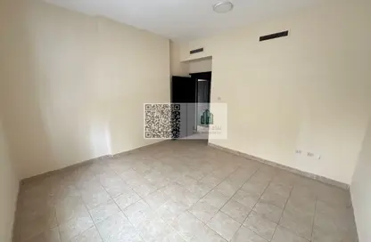 Apartment - 2 Bedrooms - 2 Bathrooms for rent in Crown Palace Hotel - Al Rashidiya 1 - Al Rashidiya - Ajman