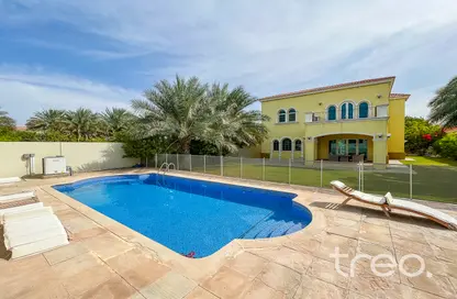 Villa - 3 Bedrooms - 4 Bathrooms for sale in Legacy - Jumeirah Park - Dubai