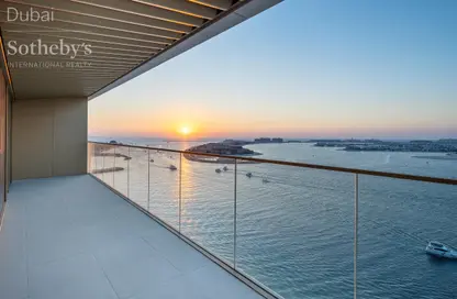 Apartment - 2 Bedrooms - 3 Bathrooms for sale in Grand Bleu Tower 1 - EMAAR Beachfront - Dubai Harbour - Dubai