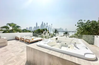 فيلا - 5 غرف نوم - 7 حمامات للبيع في فايف نخلة جميرا - نخلة جميرا - دبي