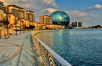 Apartment - 3 Bedrooms - 4 Bathrooms for rent in Luluat Al Raha - Al Raha Beach - Abu Dhabi
