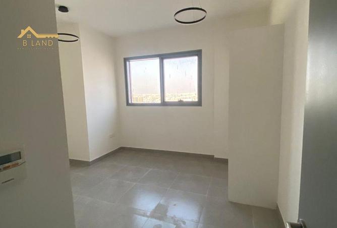 15814002 - Property Main Image