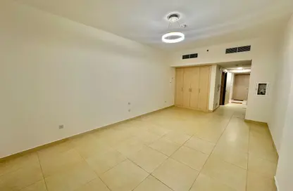 Apartment - Studio - 1 Bathroom for rent in Al Badaa Street - Al Badaa - Dubai