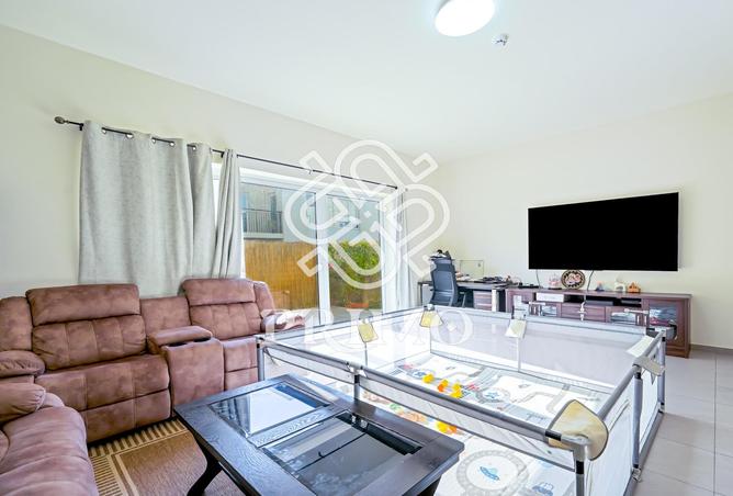 16100240 - Property Image 2