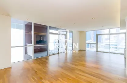 Apartment - 2 Bedrooms - 4 Bathrooms for rent in Building 22 - CityWalk Residential - City Walk - Dubai